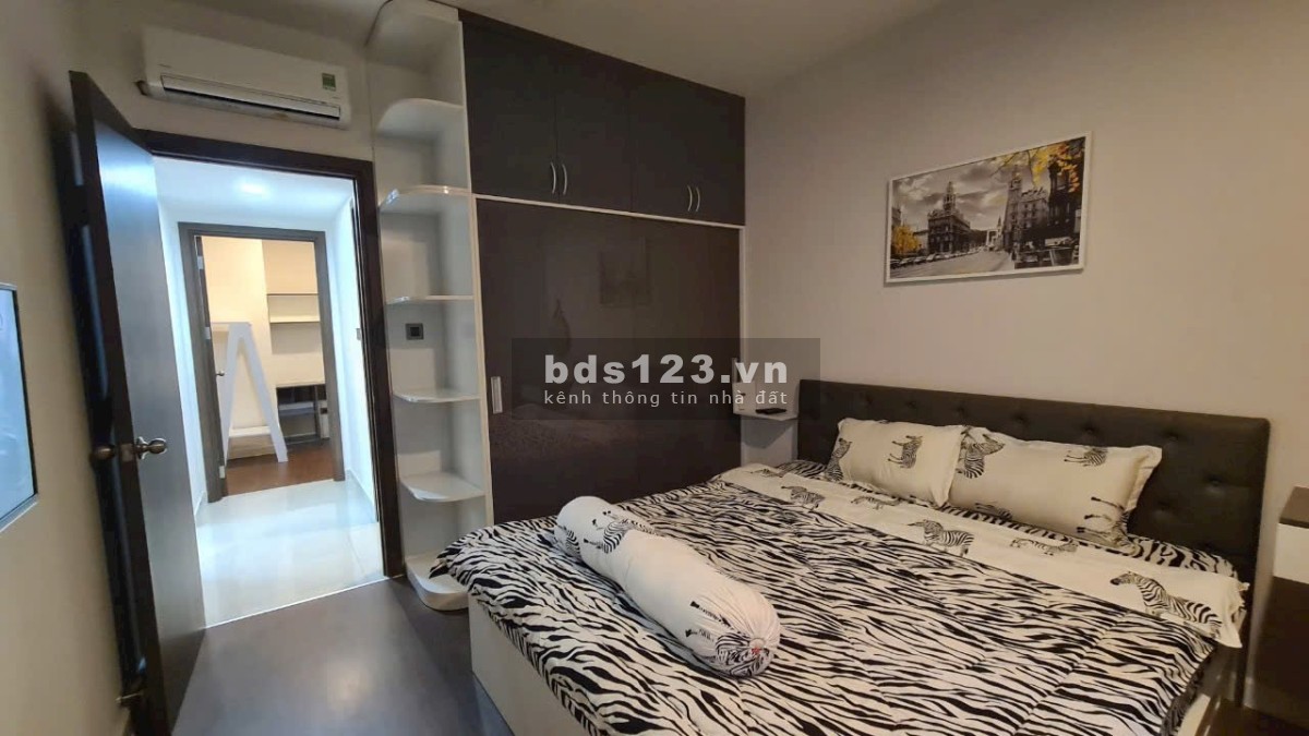 Cần bán CH The Flemington 87m2, 3pn,2wc, có SH lâu dài. Giá: 6.7 tỷ TL
