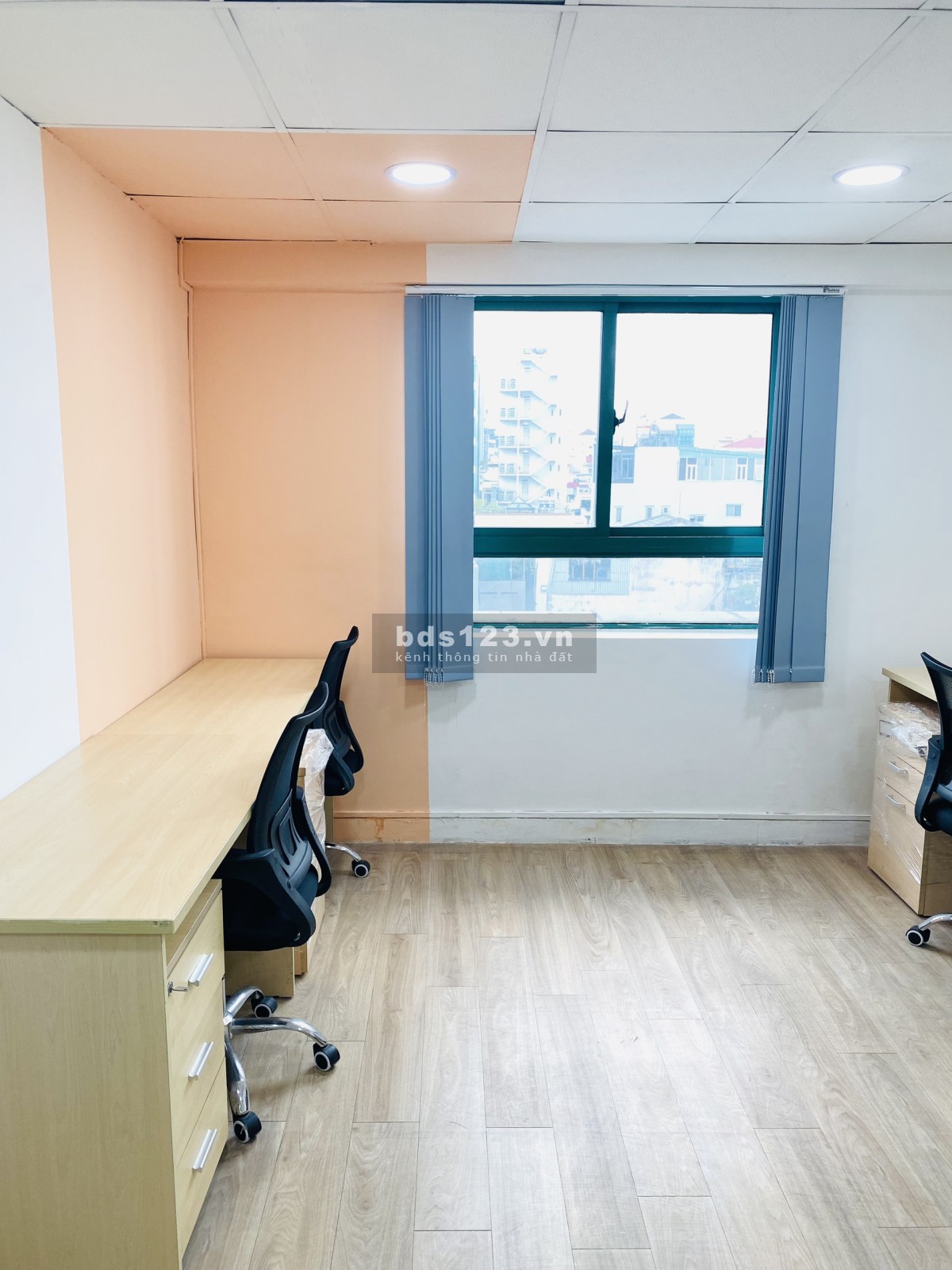 Văn phòng cho thuê từ 4 - 5 người trọn gói quận 1