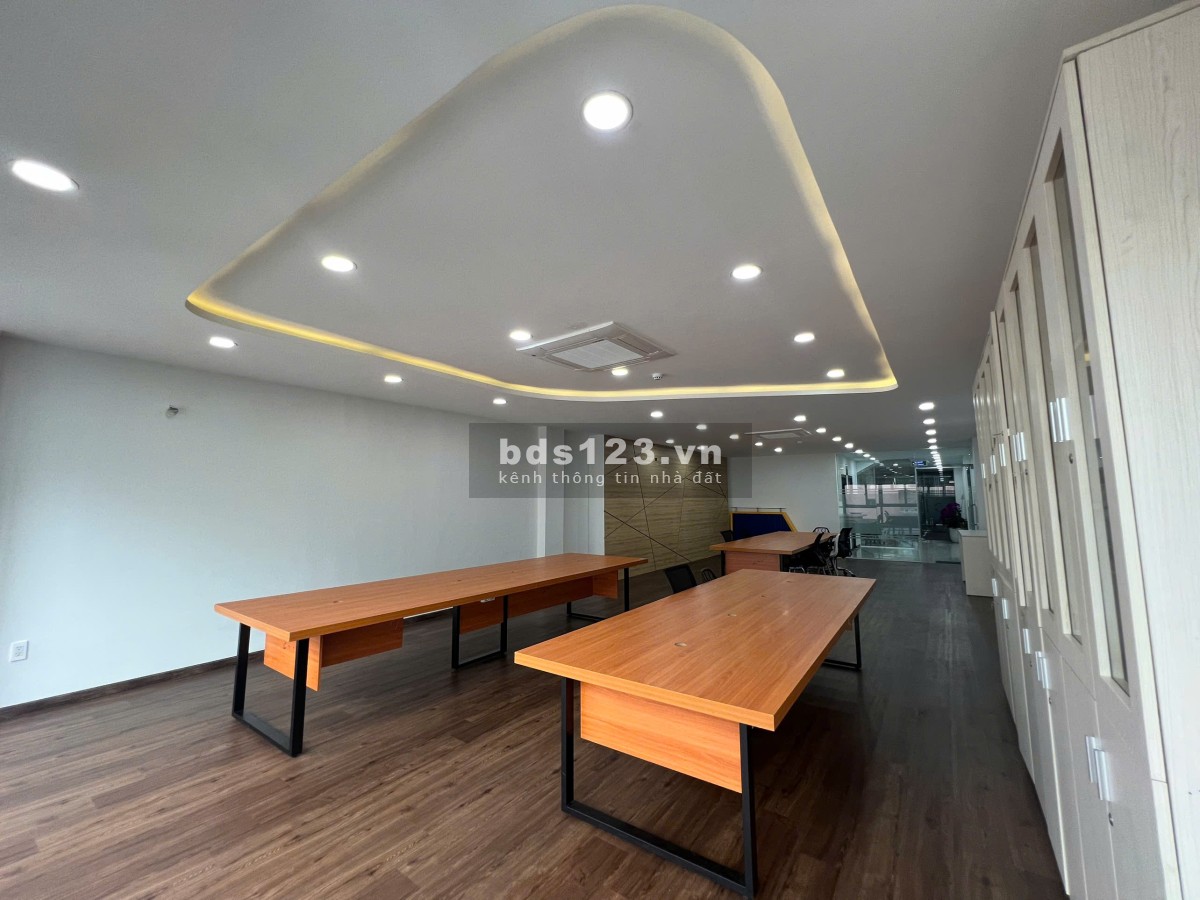 Văn phòng mới cho thuê diện tích 84m2 tại Tân Bình, Hồ Chí Minh