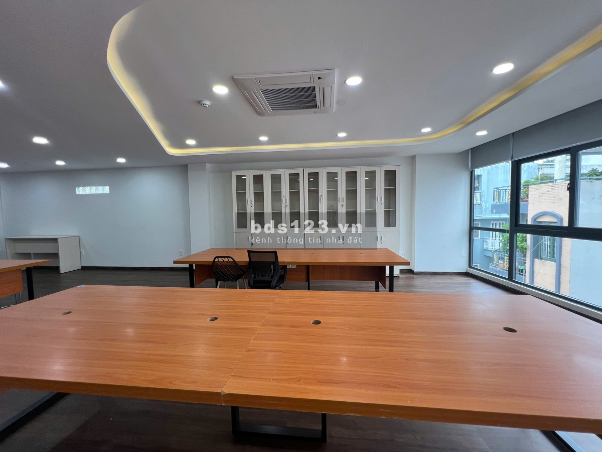 Văn phòng mới cho thuê diện tích 84m2 tại Tân Bình, Hồ Chí Minh