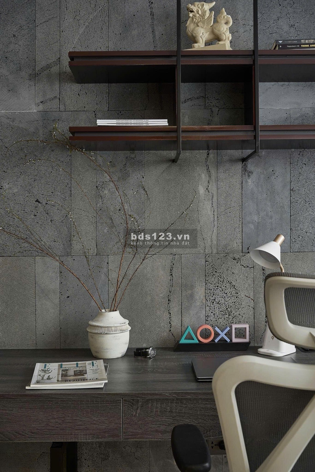 Bán gấp căn 2 ngủ +1 - 65M2 - 3tỷ8x bao phí, sẵn sổ không vay - Tòa S402 Vinhomes Smart City