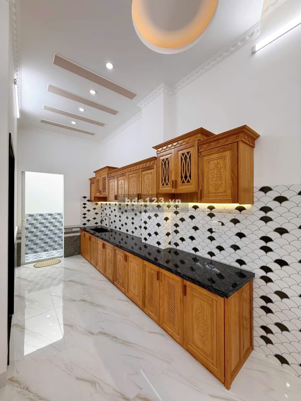 Cần bán nhà 1 trệt 1 lầu đường Nguyễn Văn Cừ Cần Thơ Diện tích 5x13=65m2 Giá 3 tỷ 550