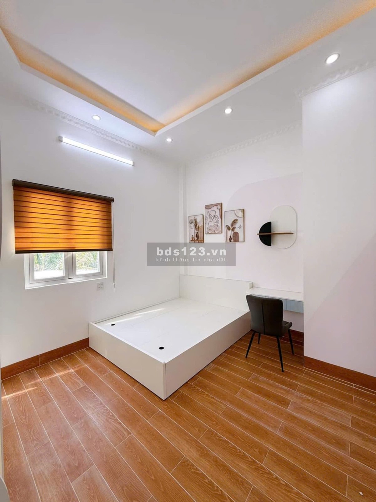 Cần bán nhà 1 trệt 1 lầu đường Nguyễn Văn Cừ Cần Thơ Diện tích 5x13=65m2 Giá 3 tỷ 550