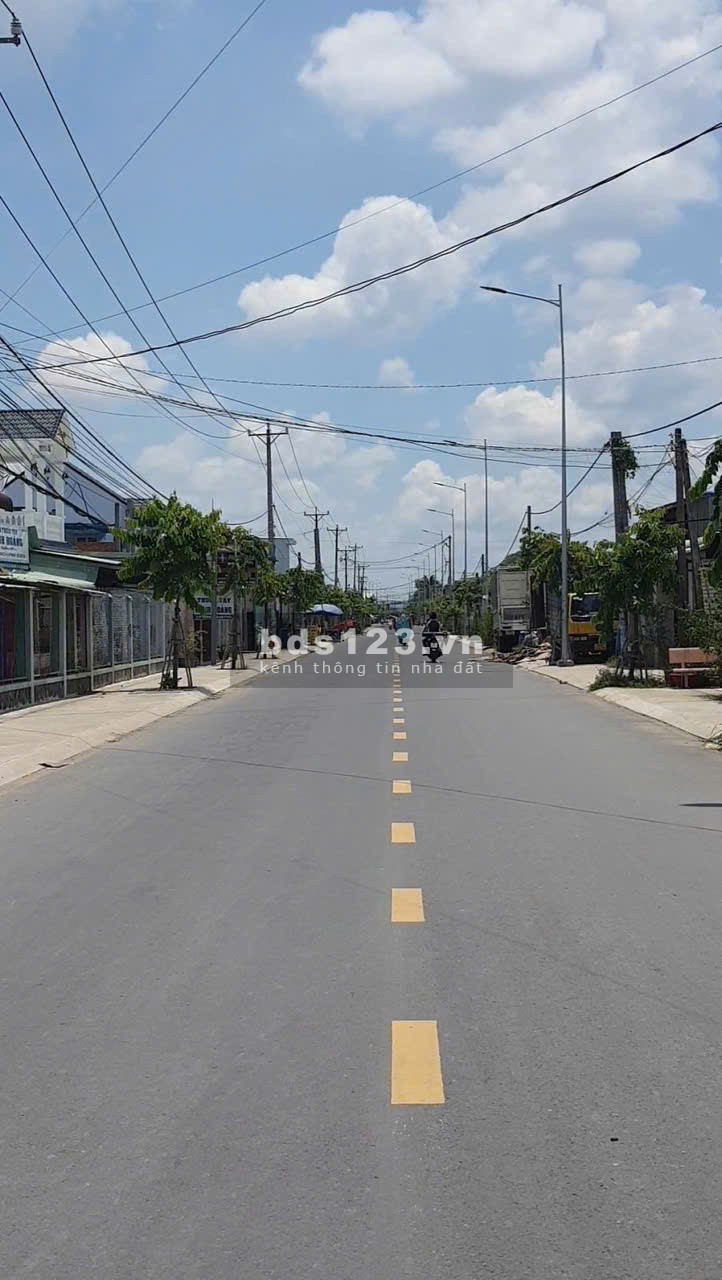 Ra nhanh lô đất 235M2 - 1TỶ5 - Mỹ Hạnh Nam - Đức Hòa - Long An