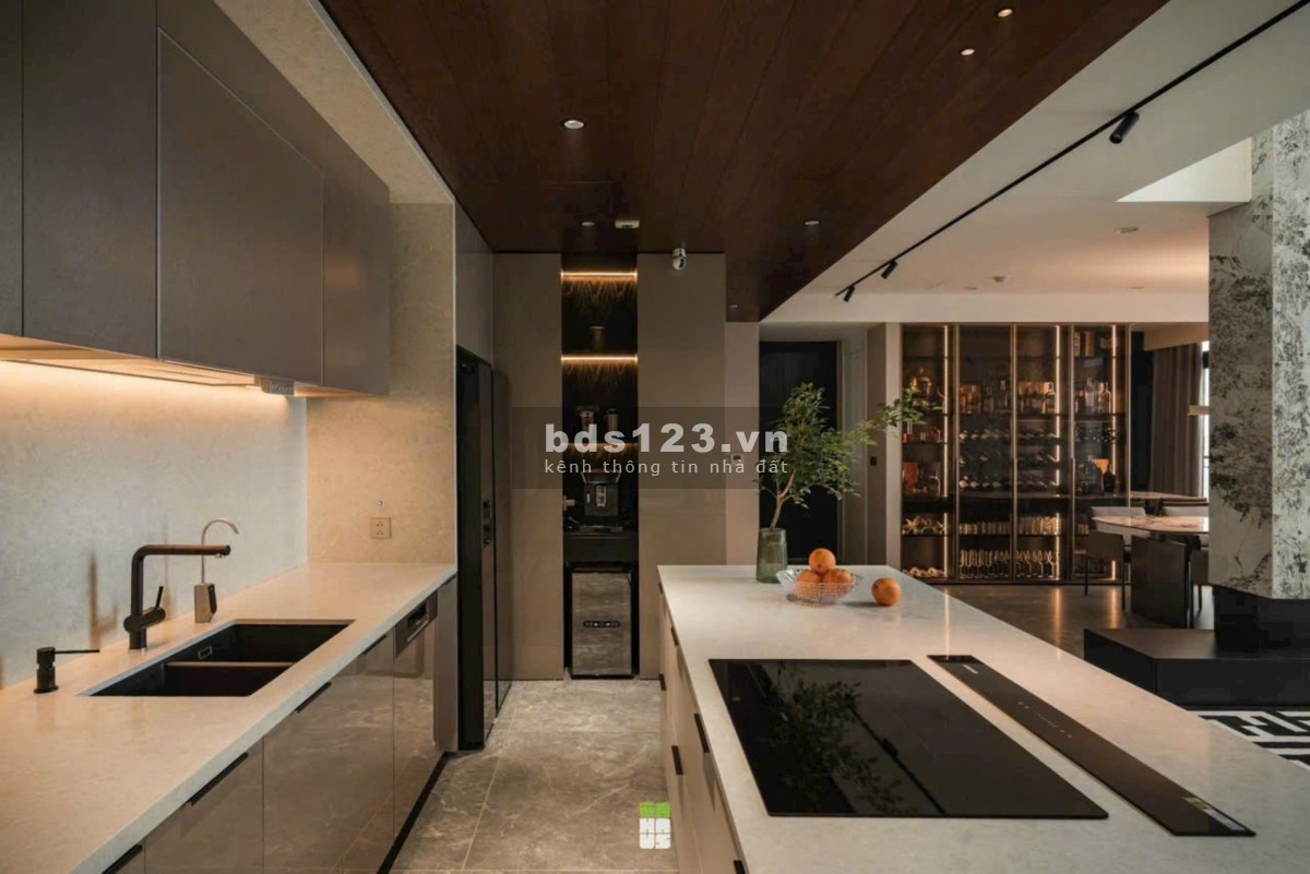 Bán Penthouse The Zei 215m2. Đầy đủ nội thất phong cách hiện đại. Vị trí đắc địa Mỹ Đình