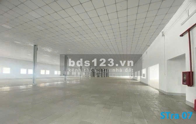 Cho Thuê Nhà Xưởng và Văn Phòng Diện Tích 2.600M2 Đường Phan Huy Ích Gần KCN Tân Bình
