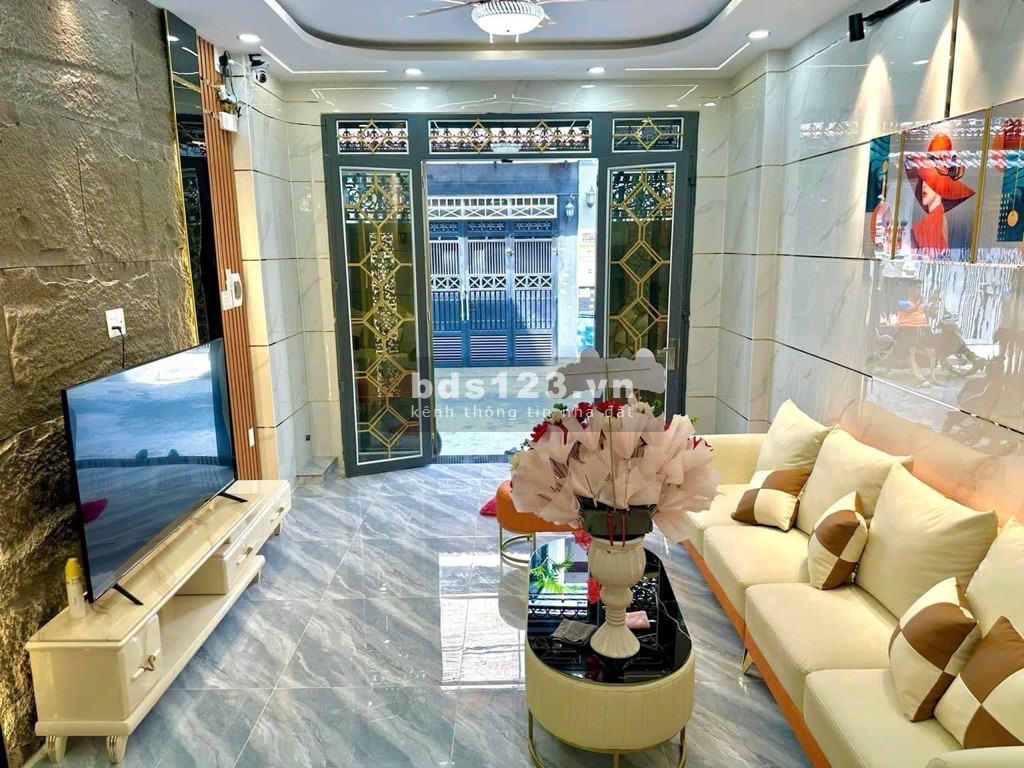 Nhà đẹp, phong cách hiện đại. 50M2 X 3,5T hẻm 7M đường Lê Văn Quế, giá sốc chỉ 6,6 tỷ.