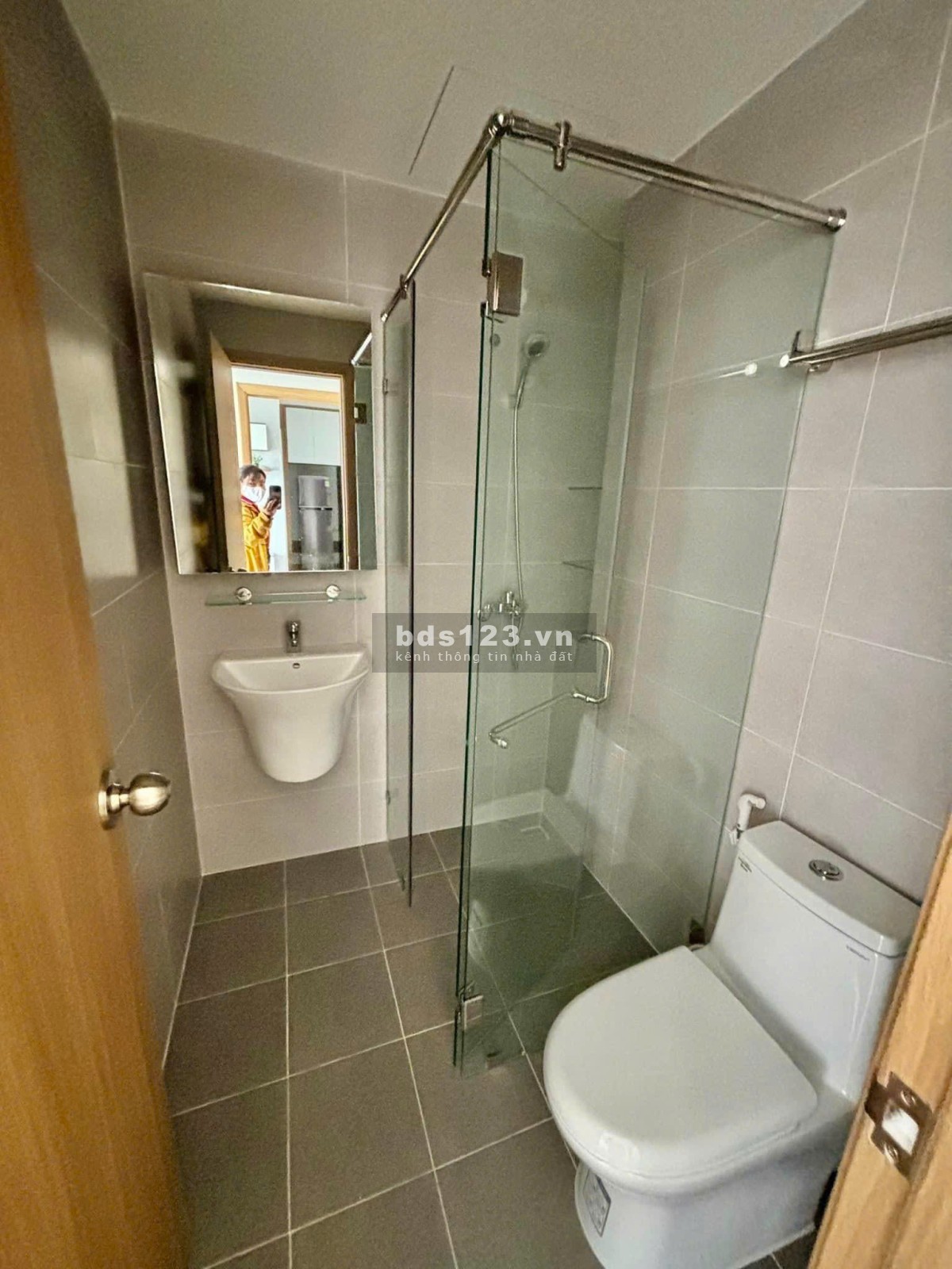 Căn Hộ Liền Gần Làng Đại Học Bcons Bee 53M2 2PN 2WC Tặng Bộ Nội Thất 120Tr, Giá 1,6 Tỷ VNĐ Tại Dĩ An