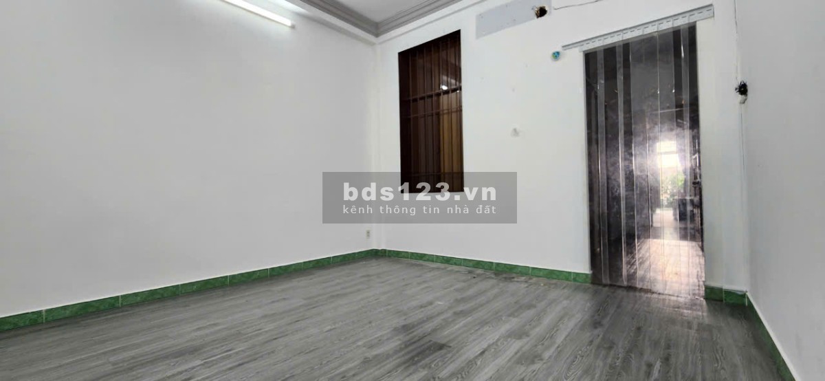 Chính chủ cho thuê nhà nguyên căn 4 tầng khu K300 nhà trống giao ngay