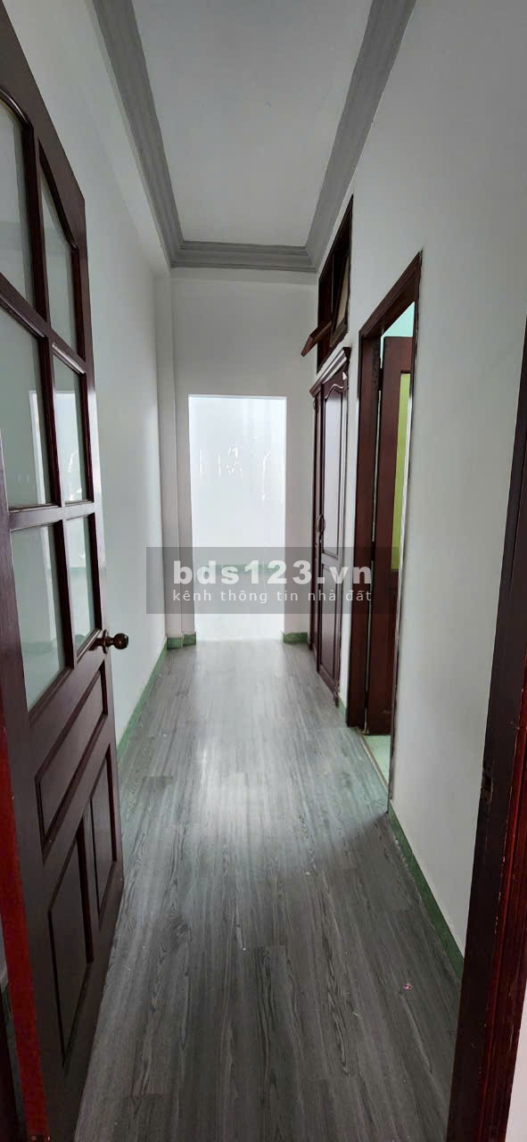 Chính chủ cho thuê nhà nguyên căn 4 tầng khu K300 nhà trống giao ngay