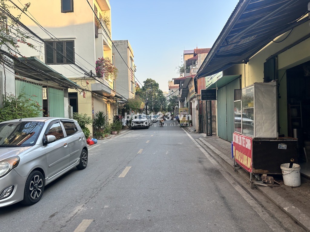 Đất đẹp, hàng hiếm – TT Trân Quỳ, Gia Lâm, 40m², MT 6m Lô góc hai mặt tiền, 4.8 tỷ