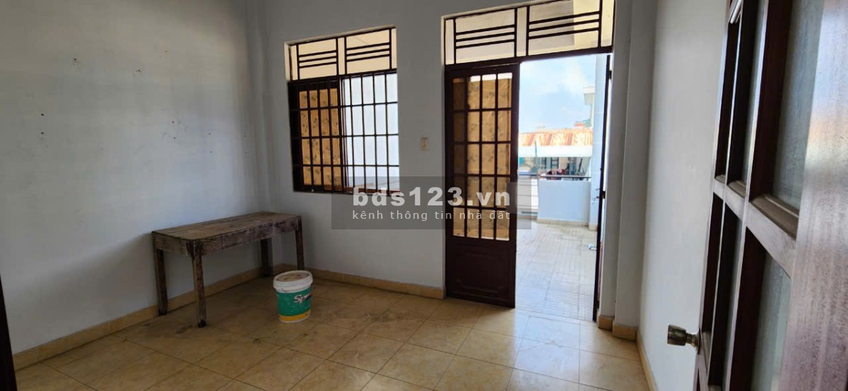 Chính chủ cho thuê nhà nguyên căn 4 tầng khu K300 nhà trống giao ngay