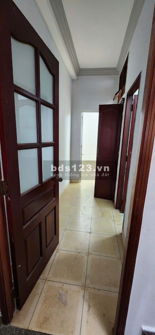 Chính chủ cho thuê nhà nguyên căn 4 tầng khu K300 nhà trống giao ngay