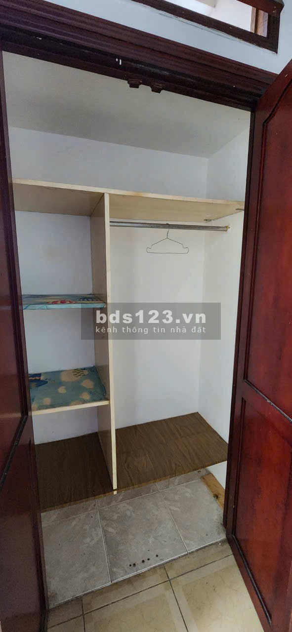 Chính chủ cho thuê nhà nguyên căn 4 tầng khu K300 nhà trống giao ngay