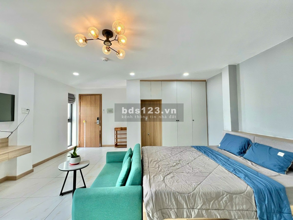 Khai trương căn hộ 1 phòng ngủ view ban công ngay Trung Tâm quận 3
