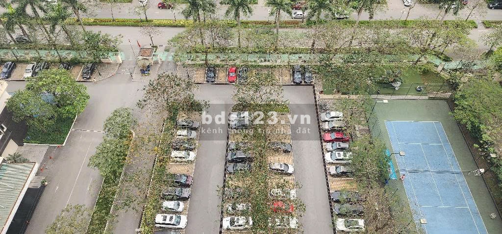 Siêu to khổng lồ - Tòa chung cư E5 Ciputra Nguyễn Hoàng Tôn DT 123m2, giá 6.6 Tỷ