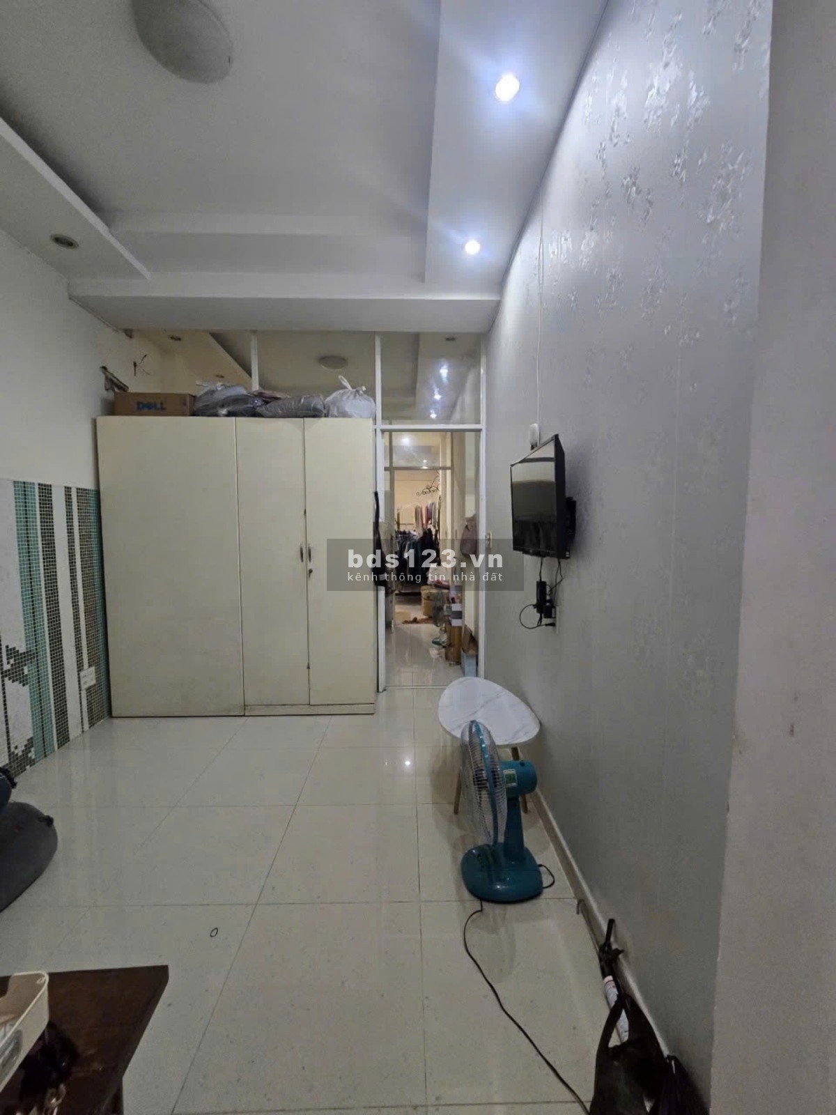 Bán nhà Dạ Nam, 2 tầng, hẻm xe tải, kinh doanh mua bán sầm uất, 31 M2, giá chỉ 4.5 tỷ