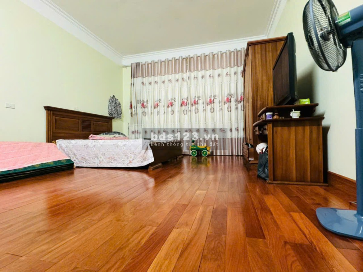 Chính chủ gửi bán căn liền kề làng Việt Kiều Châu Âu, khu đô thị mới Mỗ Lao, P Mộ Lao, Hà Đông, HN