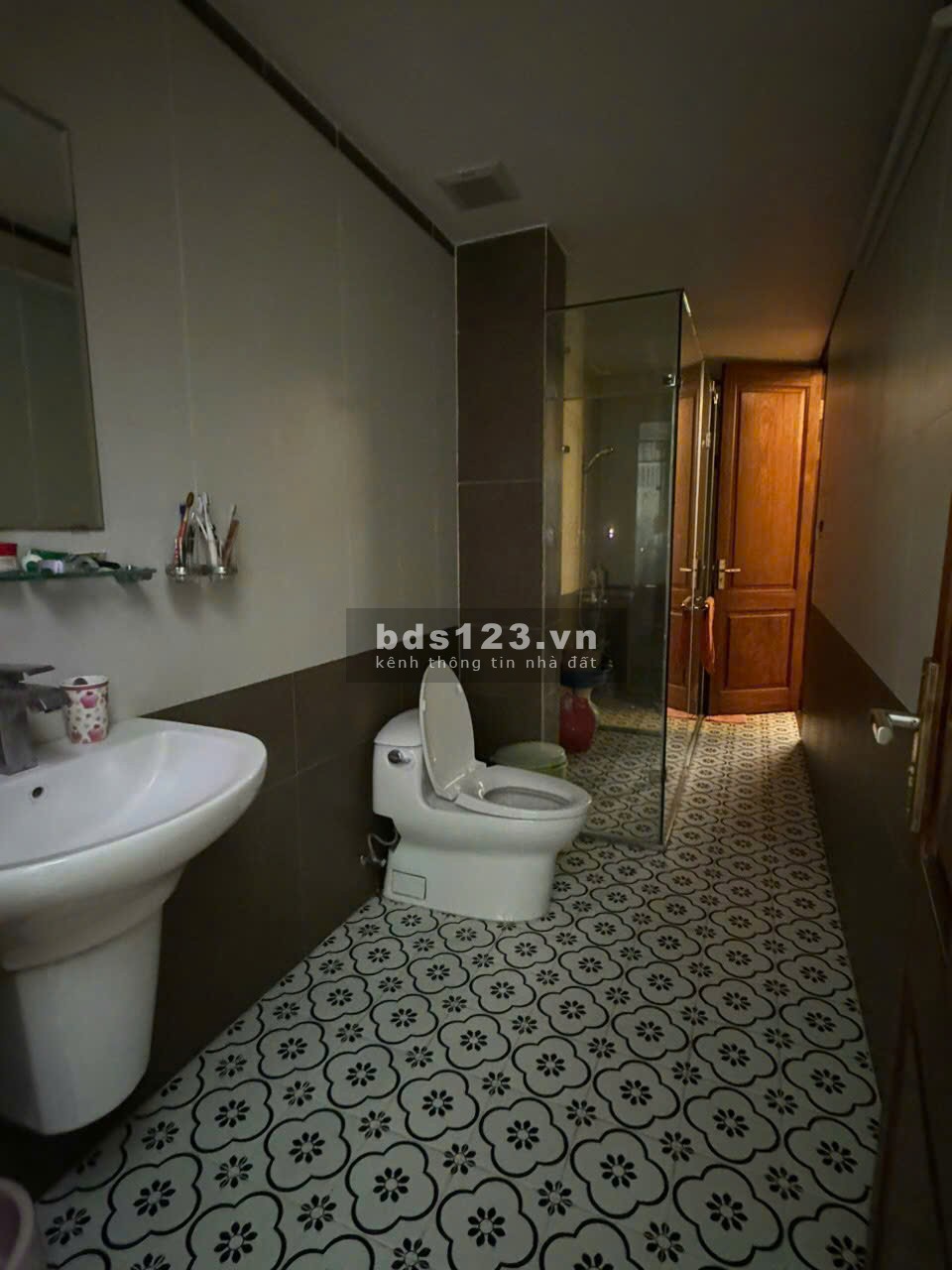 Chính chủ gửi bán căn liền kề làng Việt Kiều Châu Âu, khu đô thị mới Mỗ Lao, P Mộ Lao, Hà Đông, HN