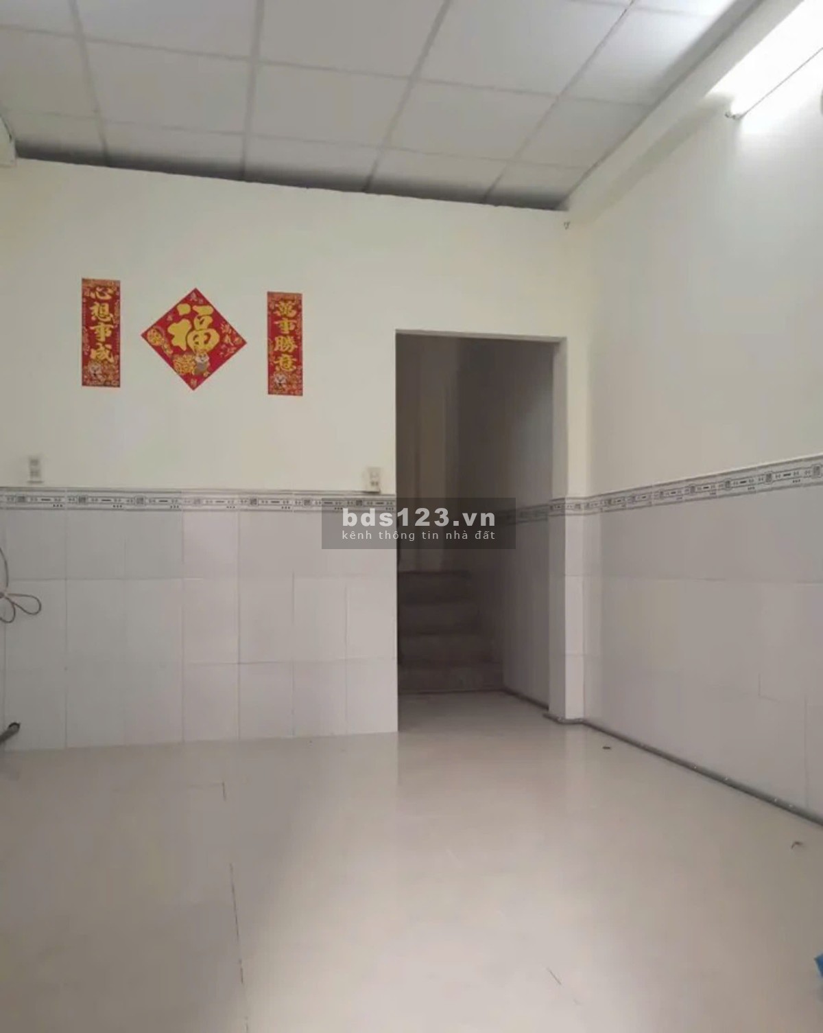 Bán nhà hẻm xe máy 73/11C2 Văn Thân P8 Q6 nhà trống giao ngay