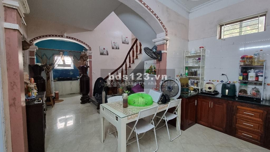 Bán nhà phố Nguyễn Công Trứ, lô góc 2 thoáng, 90m, 9 tỷ