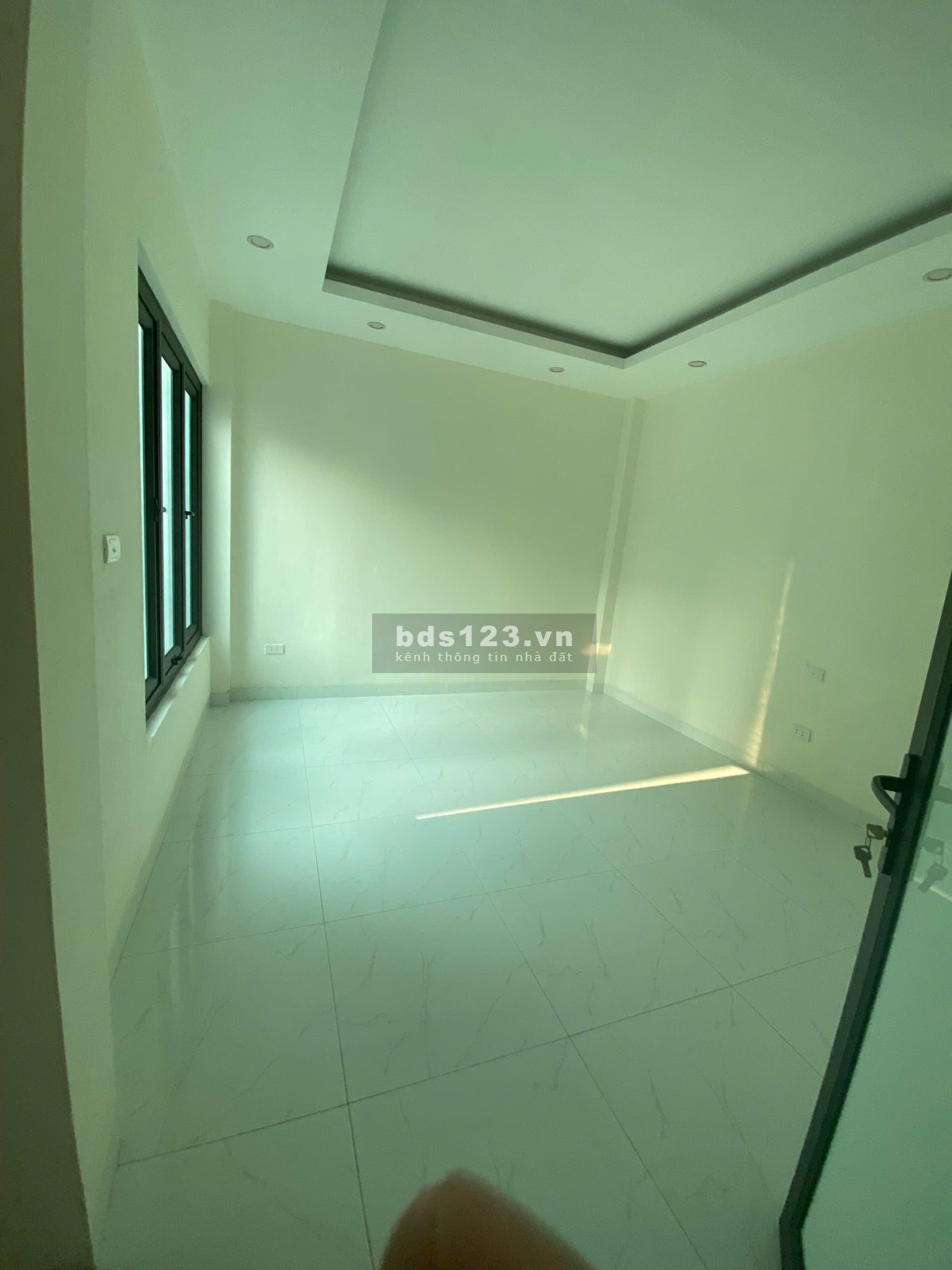 Chính chủ cần bán nhà 4 tầng, mới king koong, cạnh trường cấp 1, 2