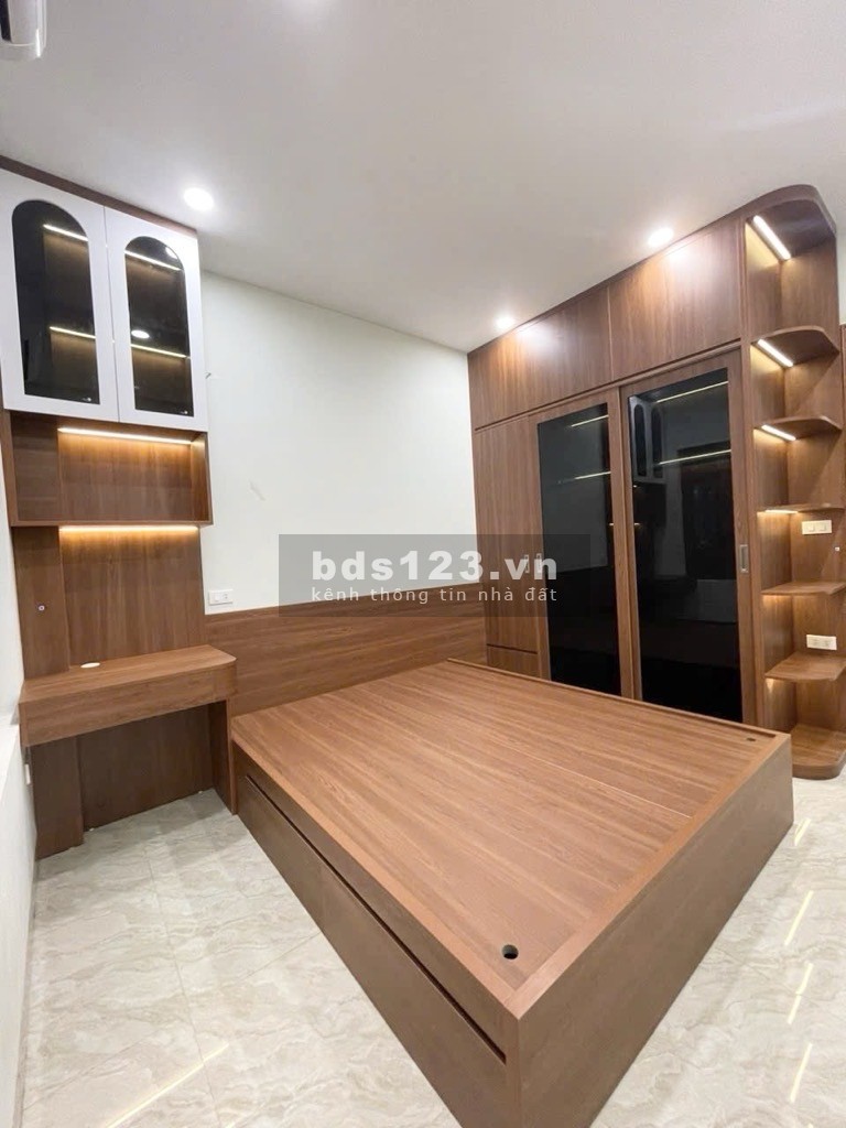Nhà hhepj - Hàng hiếm 3.68 tỷ – Bán nhà Vĩnh Hưng, Hoàng Mai 45m², 3T, MT 3.6m.