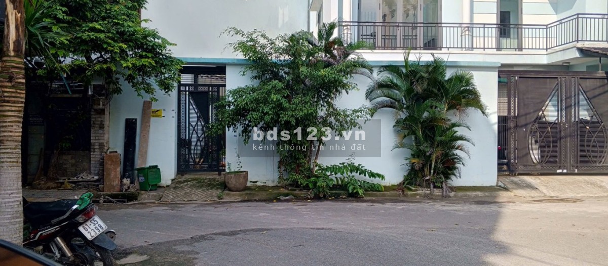 Biệt thự giá rẻ Gò Vấp, gần công viên làng hoa và 2 công viên nội bộ