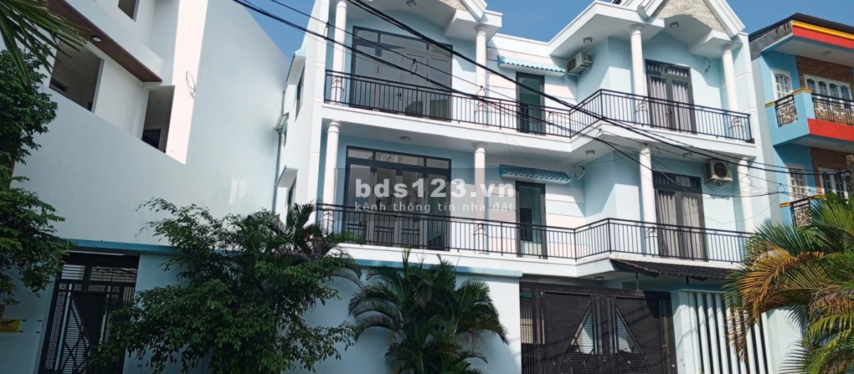 Biệt thự giá rẻ Gò Vấp, gần công viên làng hoa và 2 công viên nội bộ