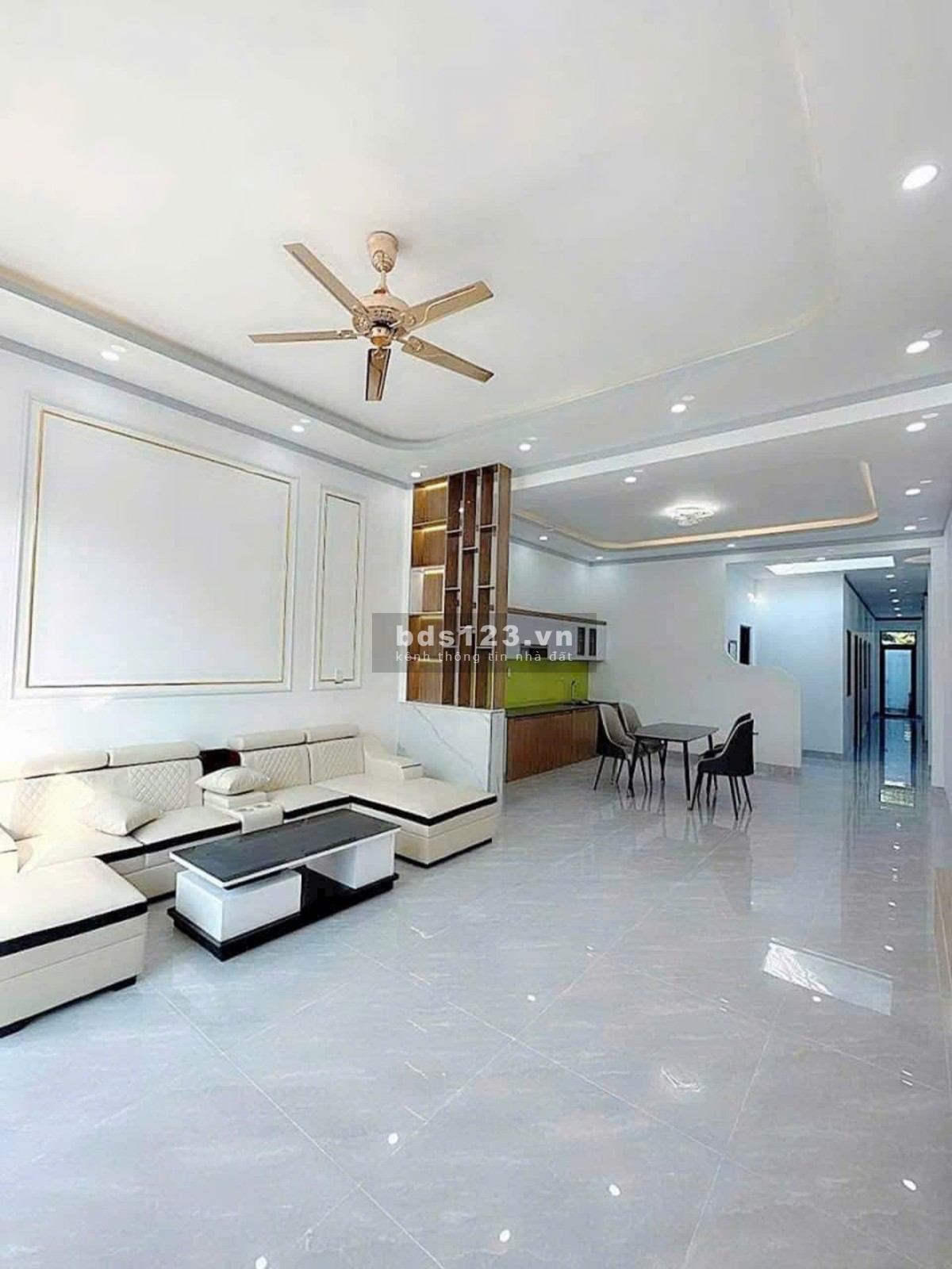 Chính chủ kẹt tiền cần bán gấp căn nhà cấp4 cuối đường Đồng Khởi, giảm 100tr giá trả trước chỉ 500tr