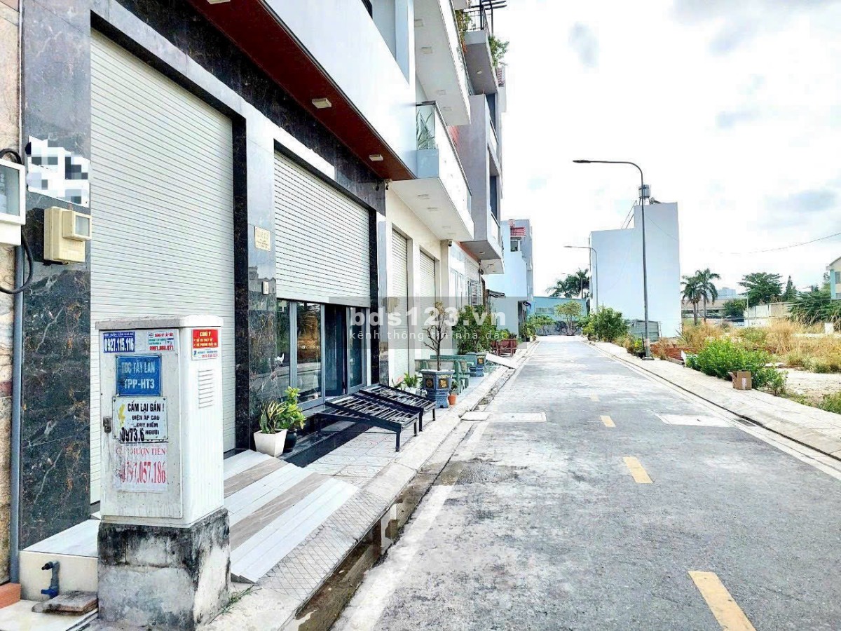 Chính chủ cần bán đất quận Bình Tân, đường Tây Lân 67,8M2
