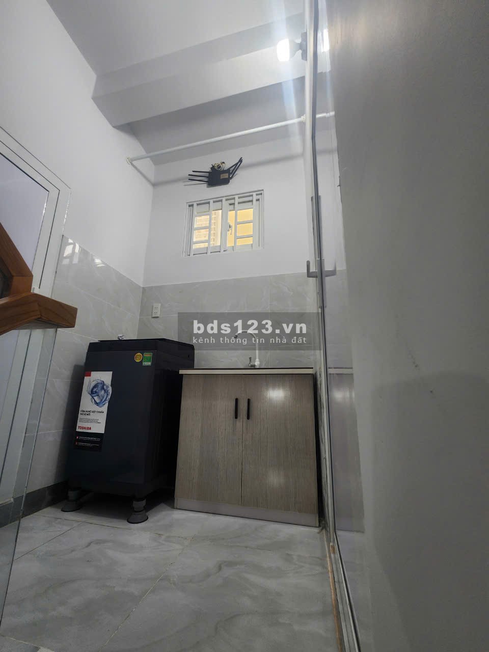 Cho thuê CHDV 3/2 Quận 10: 18-25m2, full nội thất, 4-5tr5/tháng