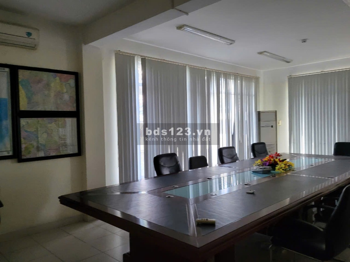 Cho thuê 3000m2 XƯỞNG KCN Long Bình Biên Hòa, Đ.Nai Gía : 322 triệu, gía rẻ cùng khu vực