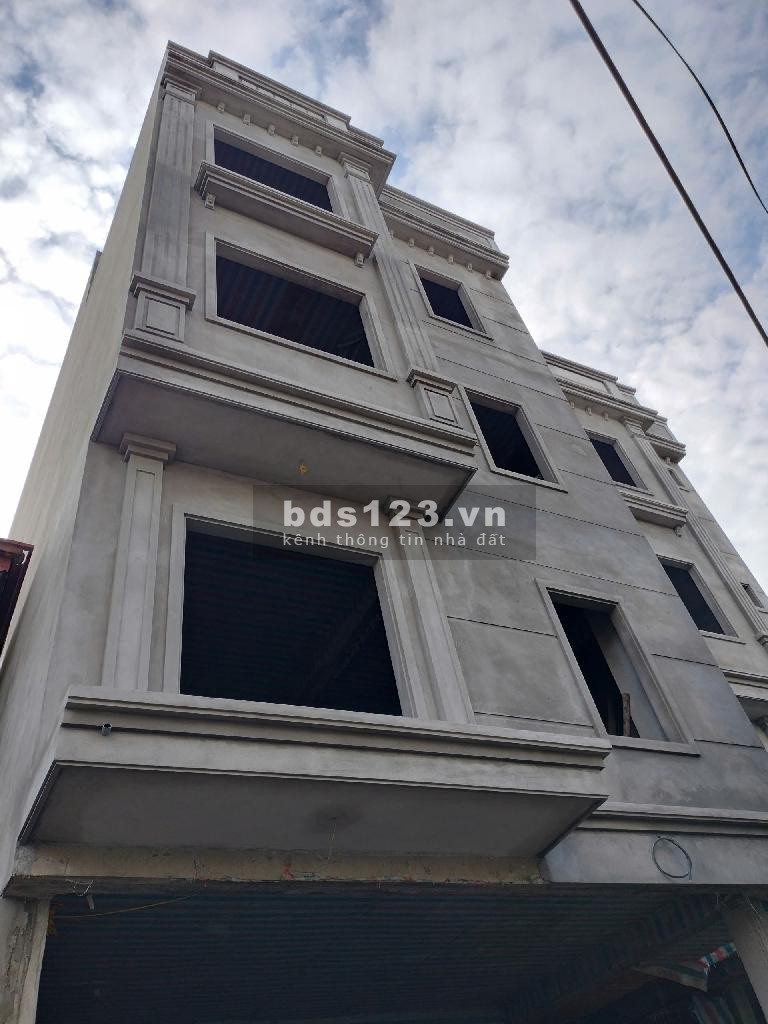 Chính chủ cần bán nhà 40m2, 5 tầng Thượng Cát, nhỉnh 5 tỷ