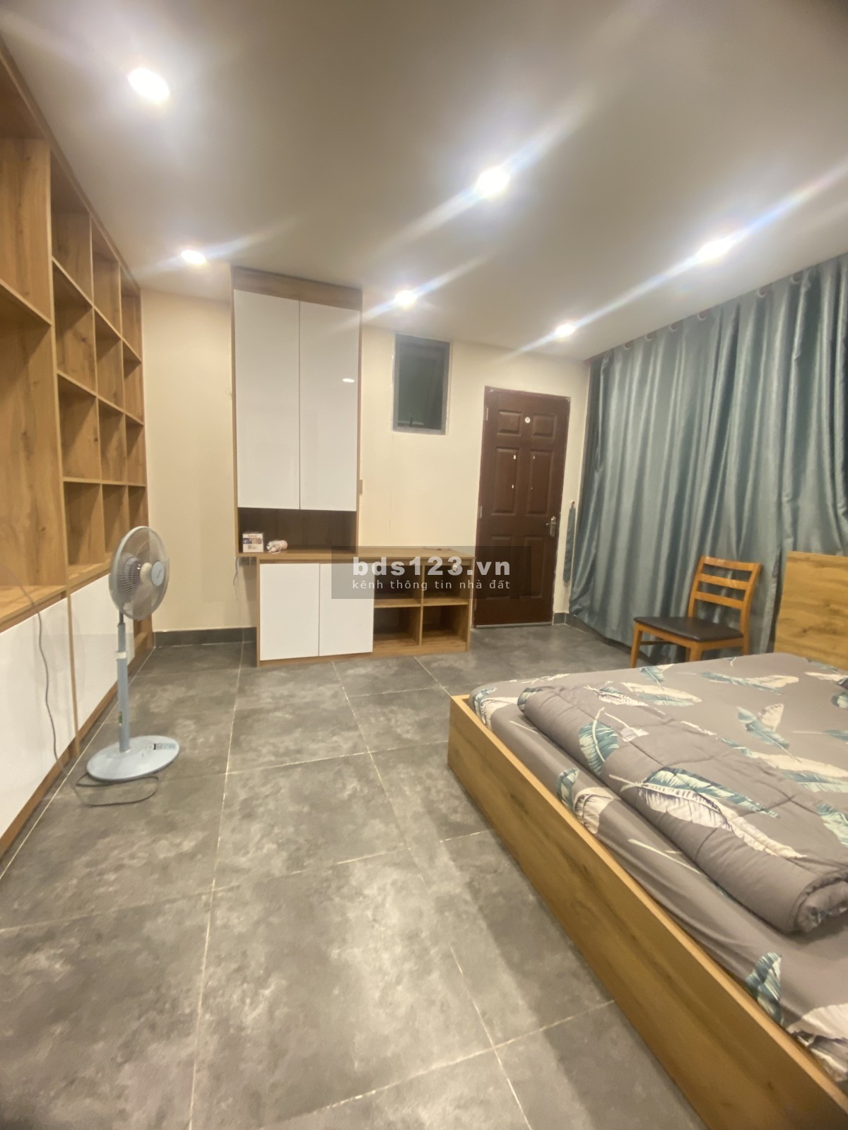 Căn hộ studio full nội thất cửa sổ lớn có tháng máy - Phan Văn Trị, gần chợ Bà Chiểu, Bình Thạnh.