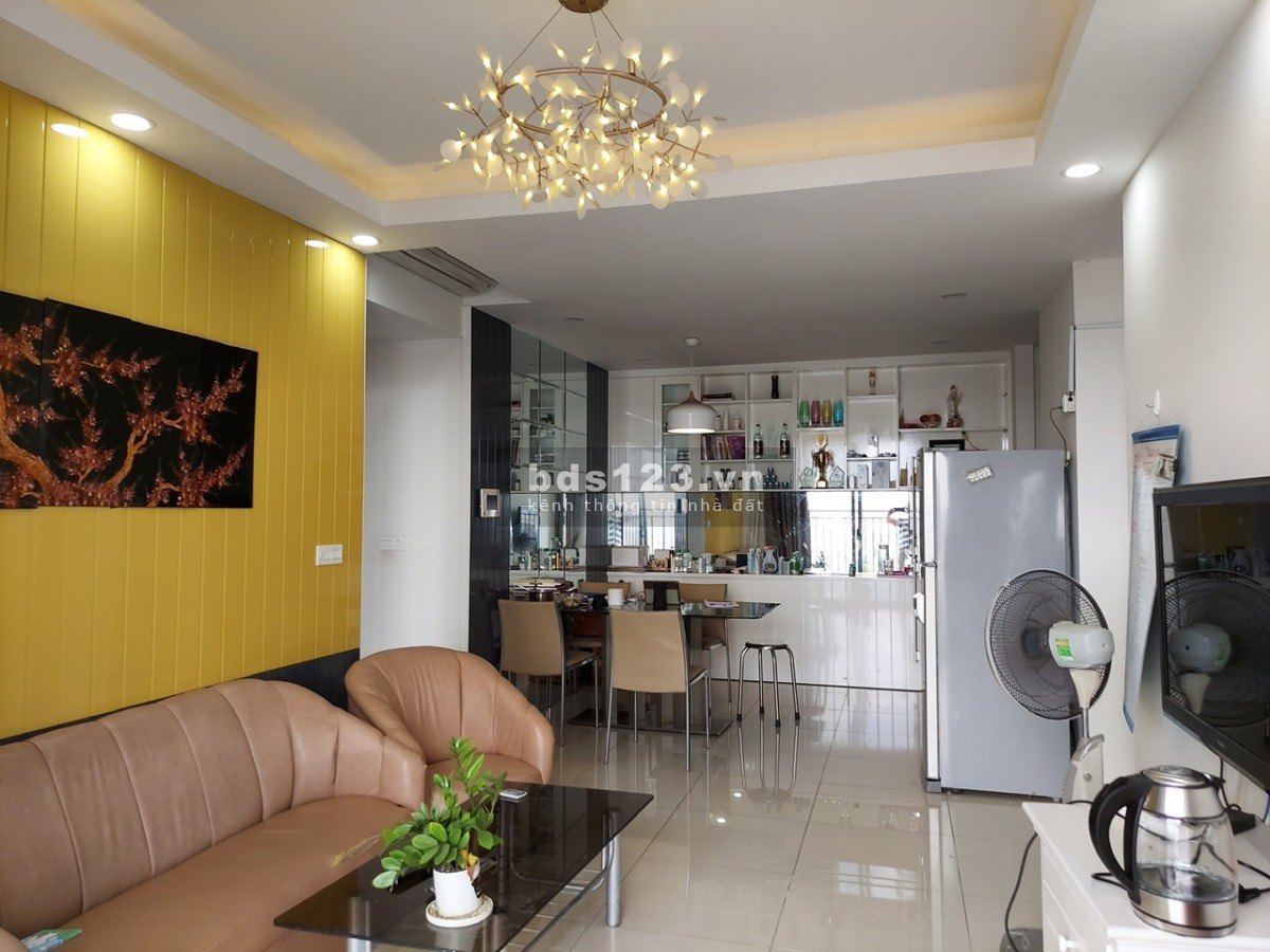 Gia đình bán CH Central Plaza 60.4m2, 2PN,có SH,căn góc.GIÁ THẬT KHÔNG ĐĂNG ẢO KÉO KHÁCH: 4.05 tỷ TL