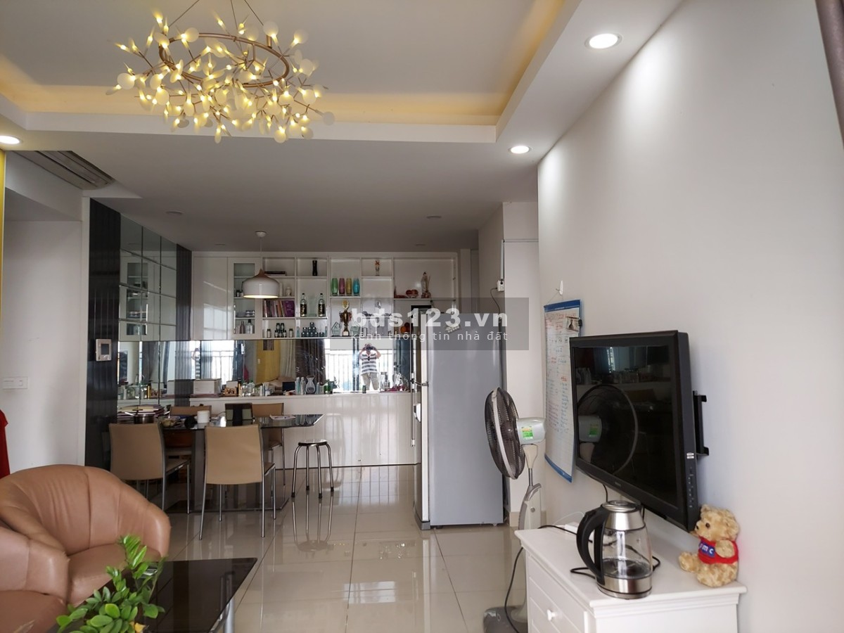 Gia đình bán CH Central Plaza 60.4m2, 2PN,có SH,căn góc.GIÁ THẬT KHÔNG ĐĂNG ẢO KÉO KHÁCH: 4.05 tỷ TL