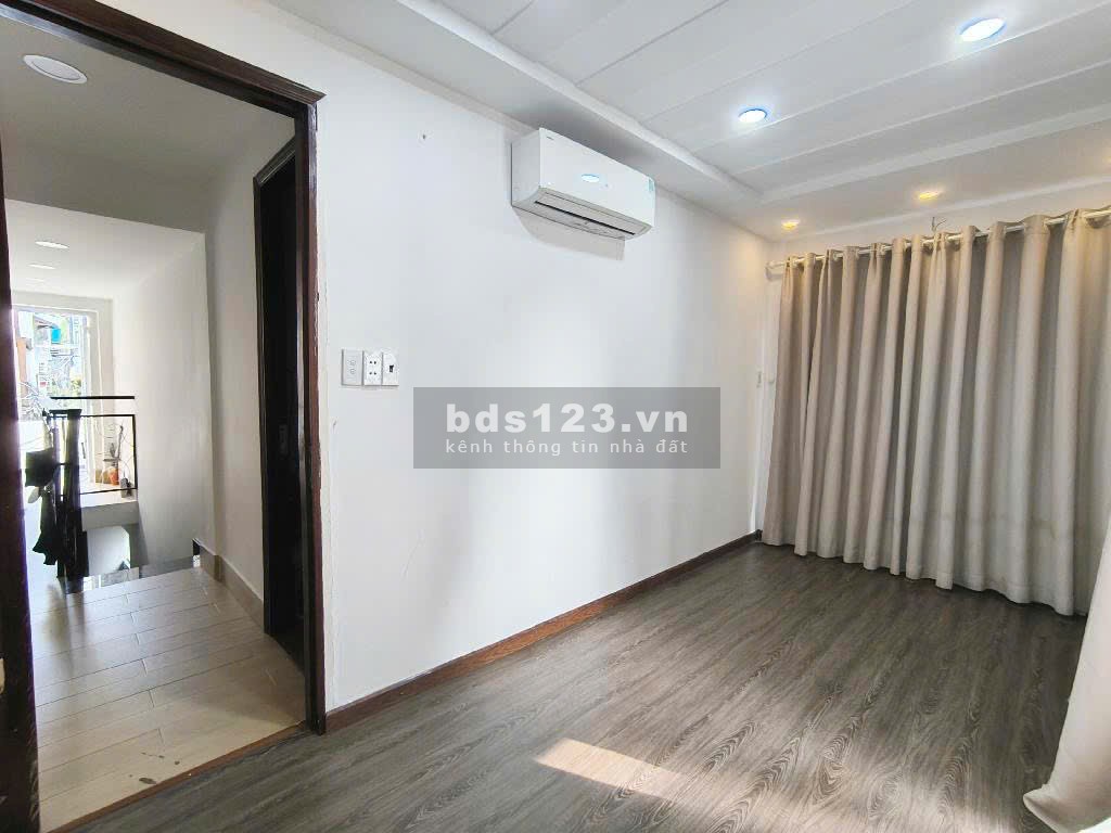3,2 Tỷ - Mặt tiền đường kinh doanh - P7 Gò Vấp - Đang cho thuê 8 tr/ tháng - Ngang 5M.