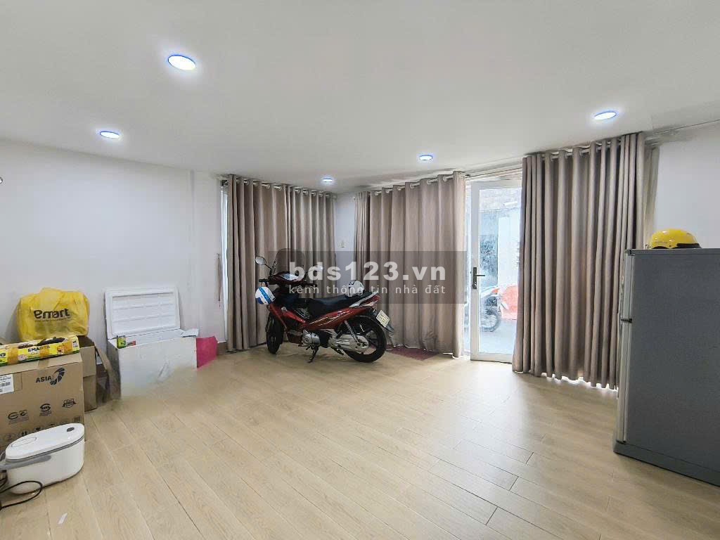 3,2 Tỷ - Mặt tiền đường kinh doanh - P7 Gò Vấp - Đang cho thuê 8 tr/ tháng - Ngang 5M.