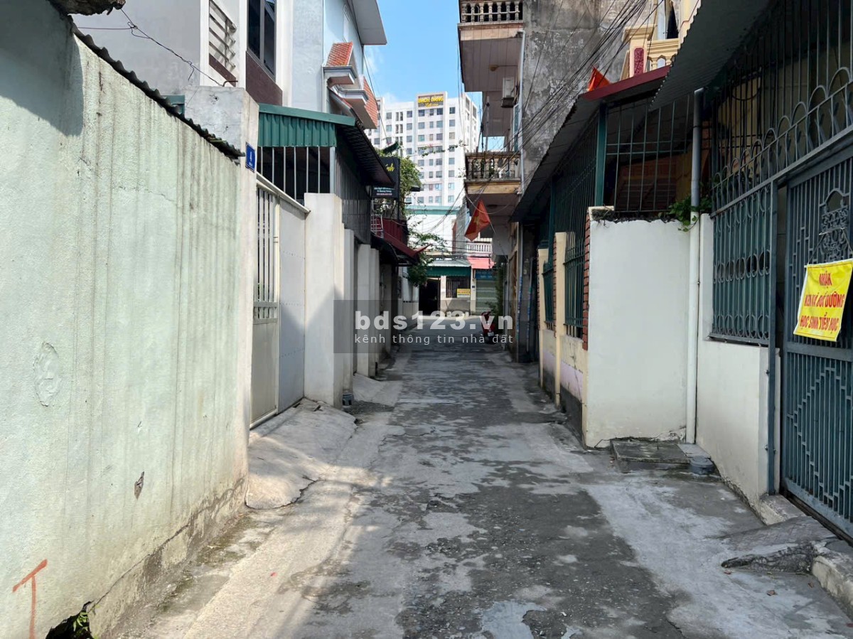 Đông Ngạc bán đất tặng nhà trọ ngõ thông ô tô gần