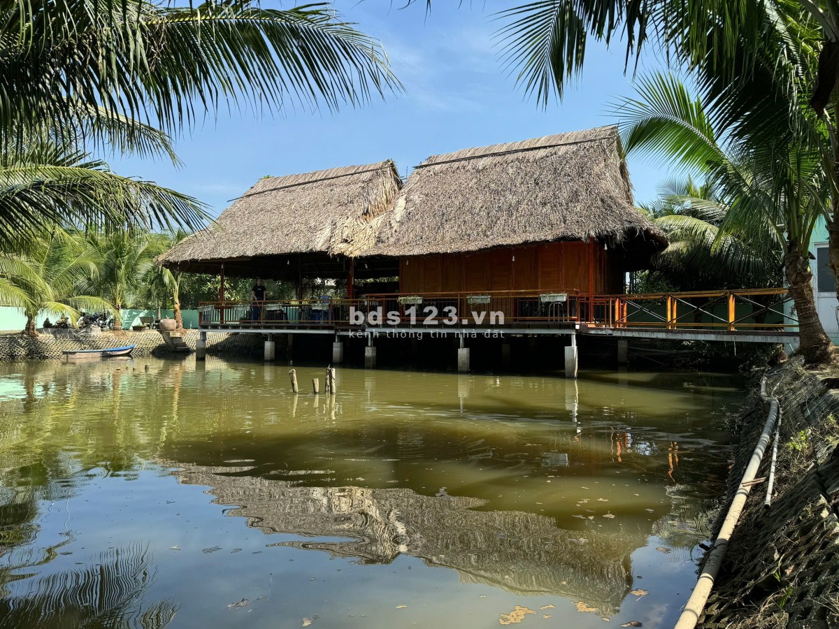 Chính chủ cần bán nhà vườn xã Nhơn Đức