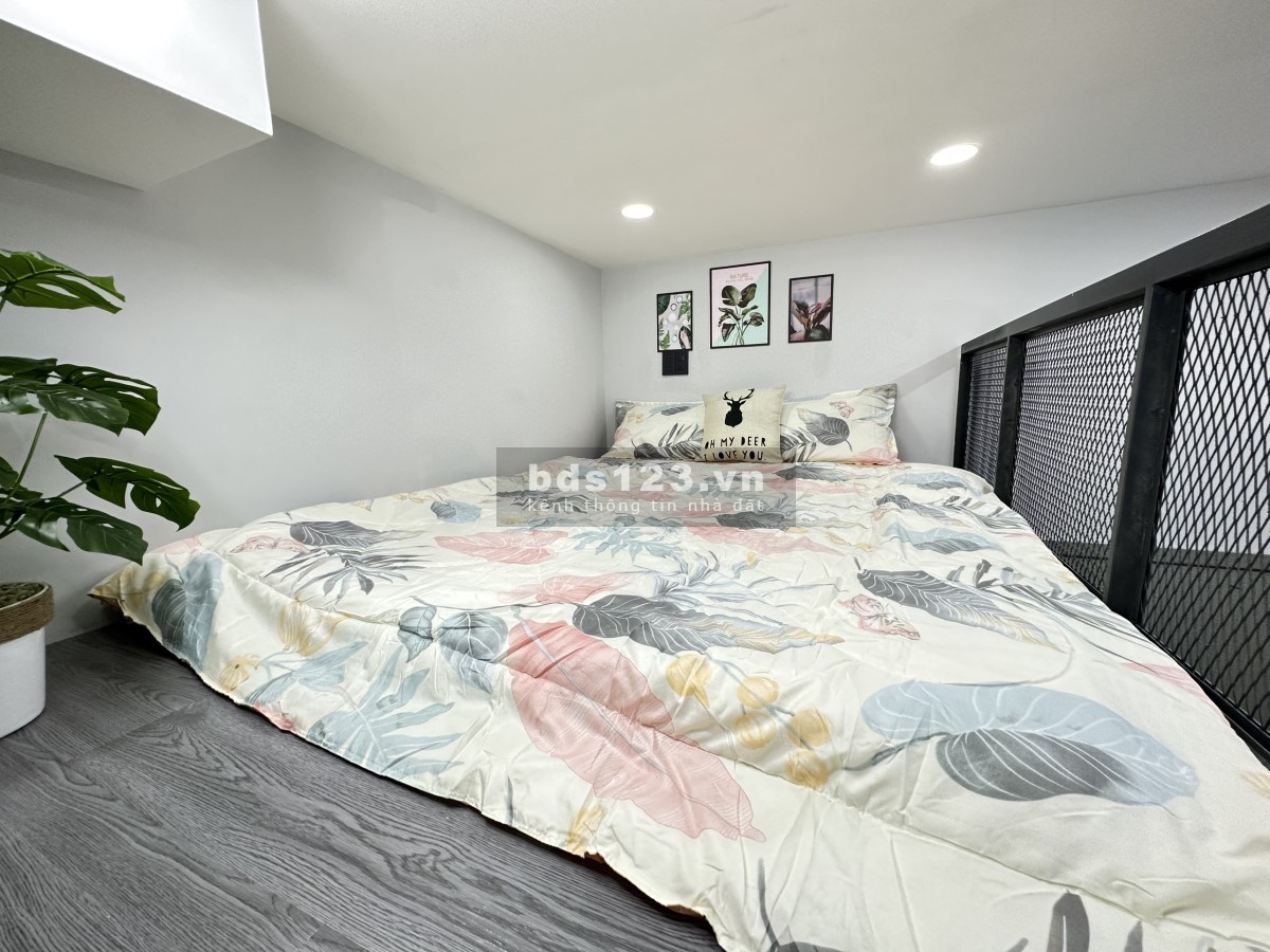 Căn hộ full nội thất cửa sổ đón nắng gác cao ở gần Nguyễn Văn Đậu - gần Chợ Bà Chiểu, Bình Thạnh.
