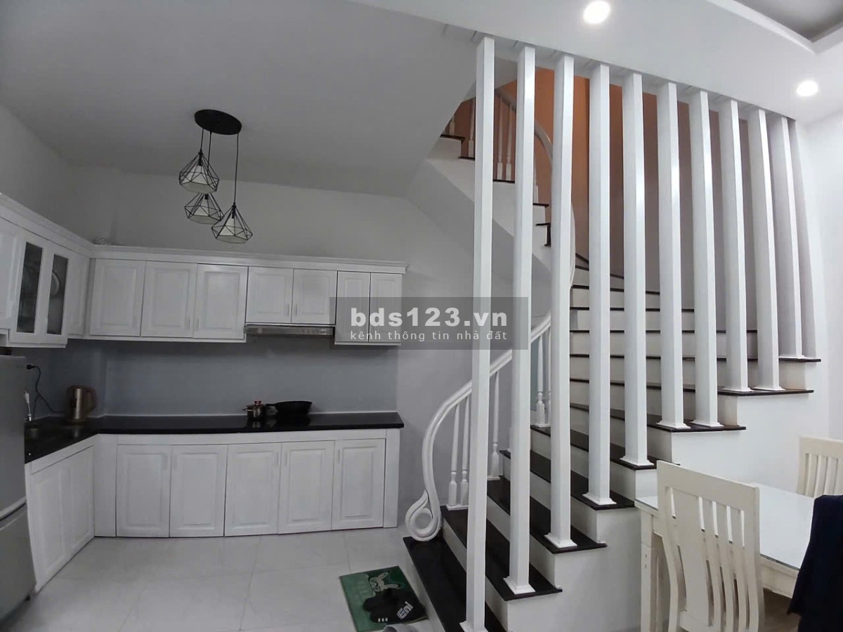 Bán nhà Yên Nghĩa 4T*30m2, Full Nội thất, Ôtô đỗ cạnh, ngay chợ, KĐT Đô Nghĩa
