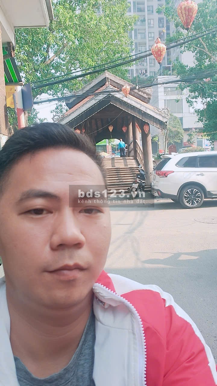 Bán nhà Cầu Cốc, cấp tốc vui chơi, khắp nơi tiện ích, ô tô kề cửa, 4 tầng chỉ chưa tới 5 tỷ