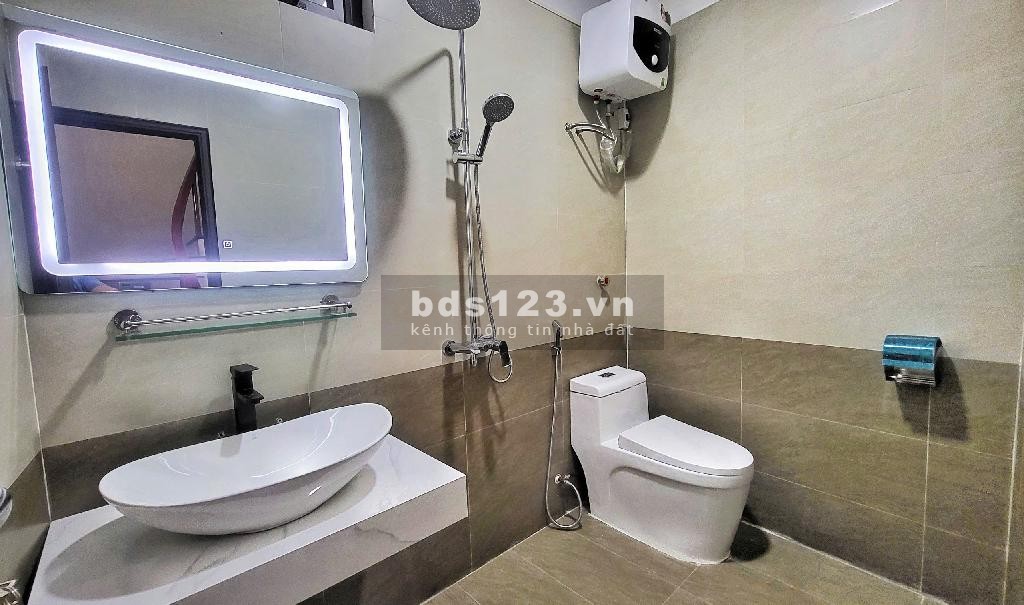 Nhà bán Thạch Bán, Diện tích 31m, 6 tầng, full Nội thất.