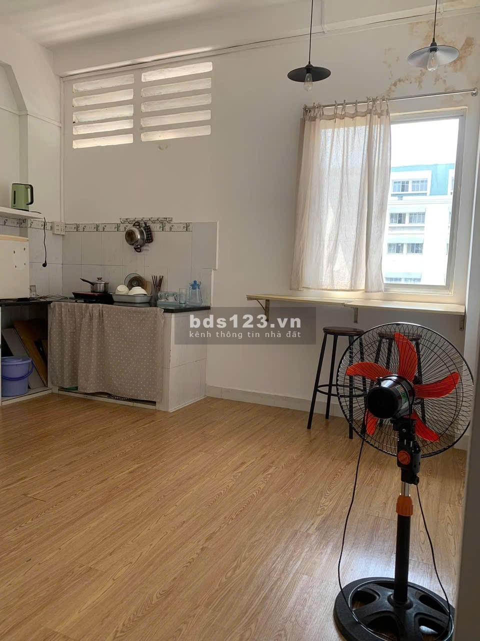 Cho thuê Chung cư Lê Văn Duyệt, P6, Q3: 57m2, 2p ngủ, NT, giá 8tr