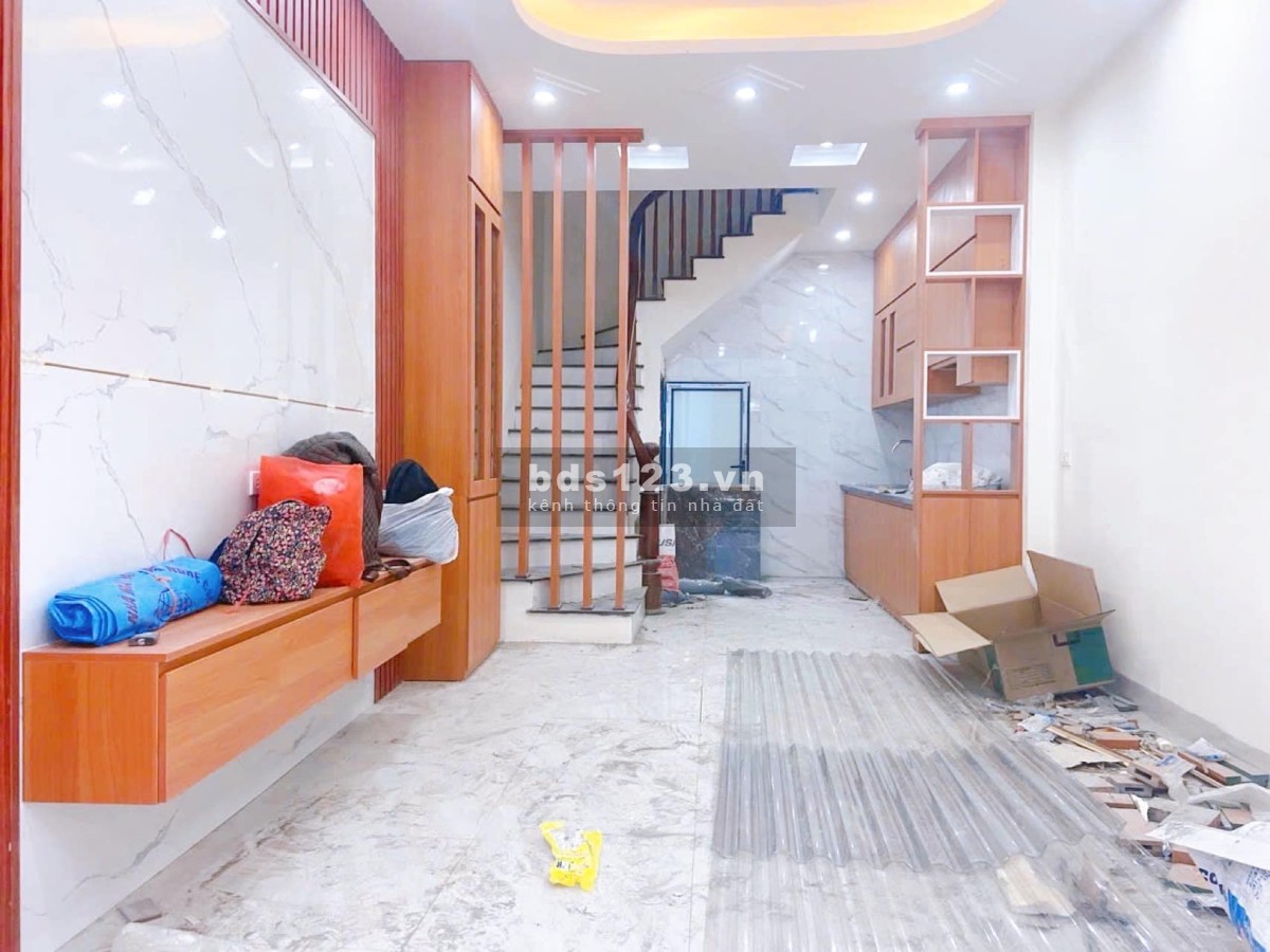 Bán nhà Đồng Mai 4T 30m2, Ôtô đỗ cạnh, ngay chợ, cây xăng Cổ Bản, 5p ra Bx Yên Nghĩa