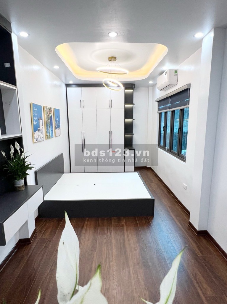 Hồng Tiến Kéo Dài – giá 5.8 tỷ, sở hữu ngay trước Tết!