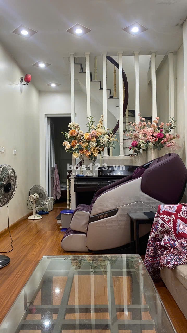 Chính chủ bán nhà riêng 31m, Quang Tiến, Đại Mỗ. Nhỉnh 5 tỷ