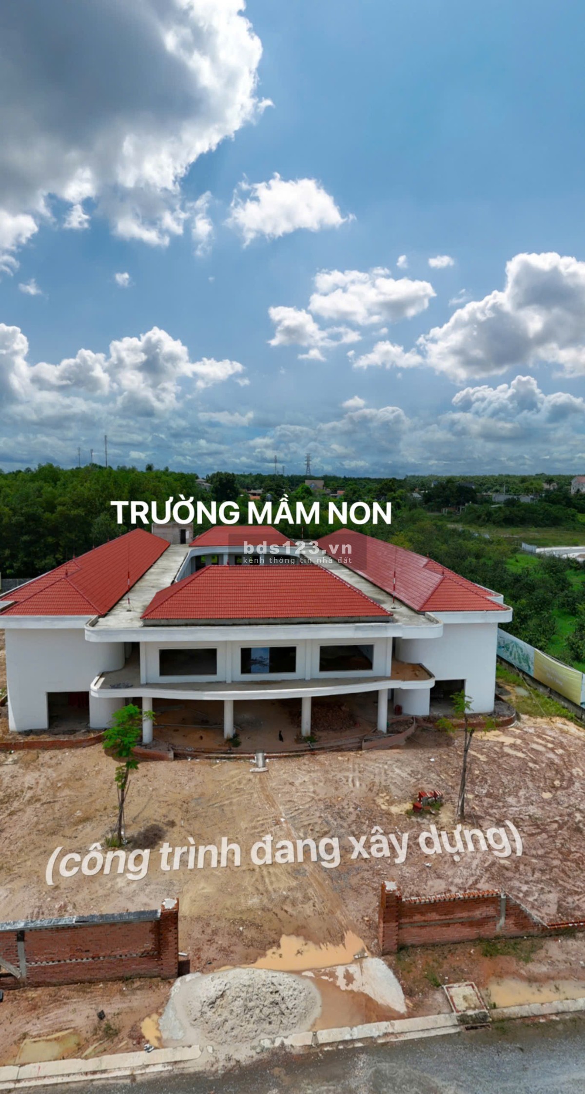 Chính chủ Đất mặt đường lớn khu đô thị trung tâm, đối diện khu công nghiệp Tân Bình giá 868 Triệu